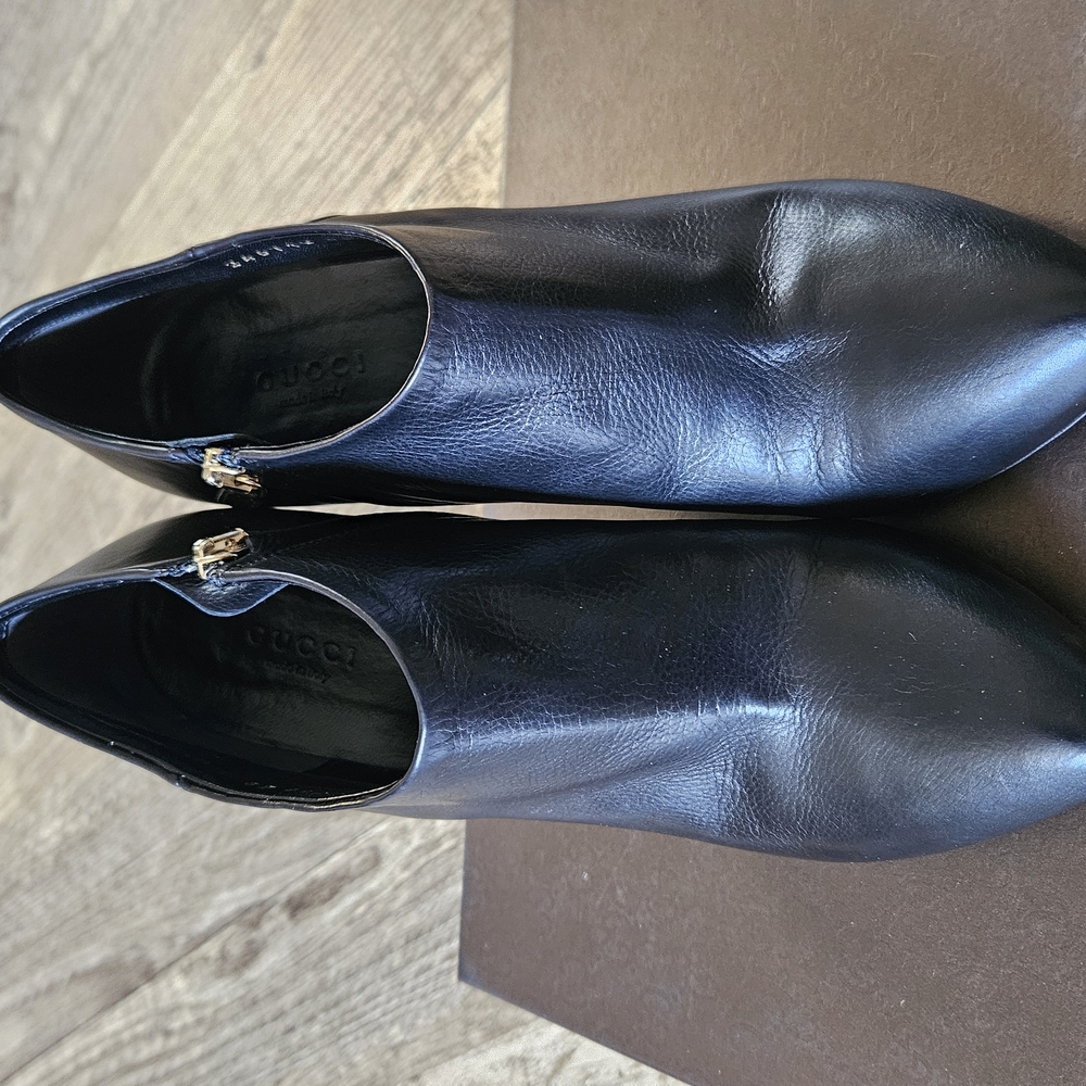 Gucci Black Heeled Boots Sleek Stiletto Design - Picture 3 of 8